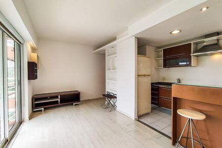 Sala de kitnet/studio à venda com 1 quarto, 50m² em Jardim Londrina, São Paulo