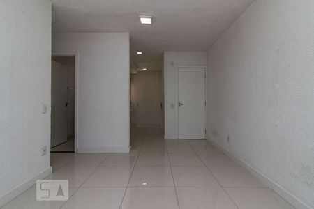 Sala de apartamento para alugar com 2 quartos, 40m² em Hípica, Porto Alegre