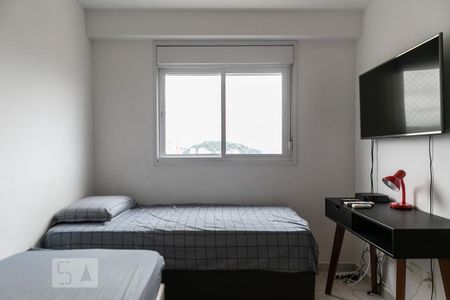 Suíte de apartamento para alugar com 2 quartos, 82m² em Gonzaga, Santos