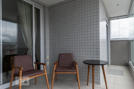 Sacada de apartamento para alugar com 2 quartos, 82m² em Gonzaga, Santos