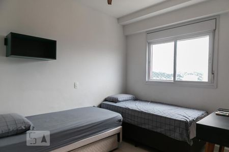 Suíte de apartamento para alugar com 2 quartos, 82m² em Gonzaga, Santos