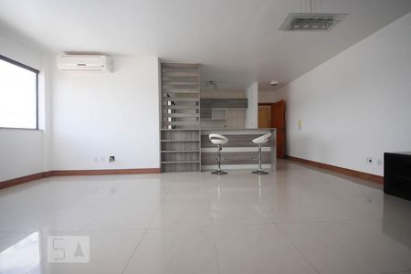 Sala de apartamento à venda com 2 quartos, 71m² em Centro, Canoas