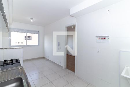 Sala/Cozinha de apartamento para alugar com 1 quarto, 28m² em Água Branca, São Paulo