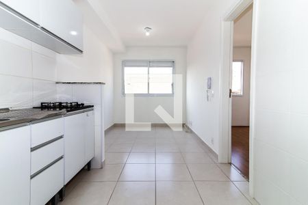 Sala/Cozinha de apartamento para alugar com 1 quarto, 28m² em Água Branca, São Paulo