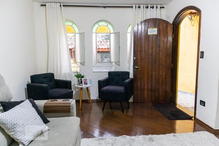Sala de casa à venda com 3 quartos, 184m² em Jardim Peri, São Paulo