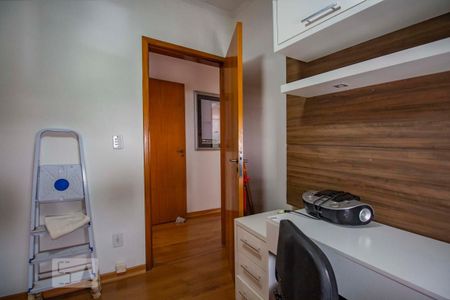 Quarto 1 de apartamento à venda com 4 quartos, 202m² em Jardim Lindóia, Porto Alegre