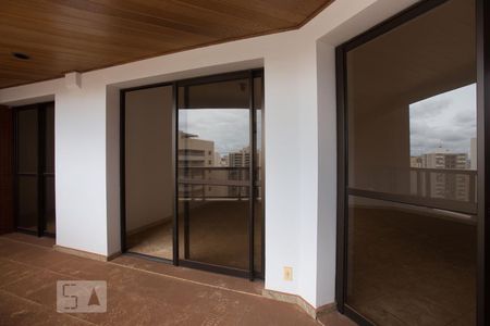 Varanda de apartamento para alugar com 4 quartos, 266m² em Centro, Ribeirão Preto