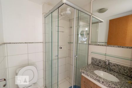 Banheiro de apartamento para alugar com 1 quarto, 31m² em Norte (águas Claras), Brasília