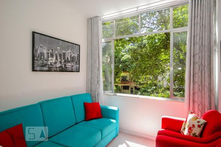 Sala de apartamento à venda com 2 quartos, 61m² em Copacabana, Rio de Janeiro