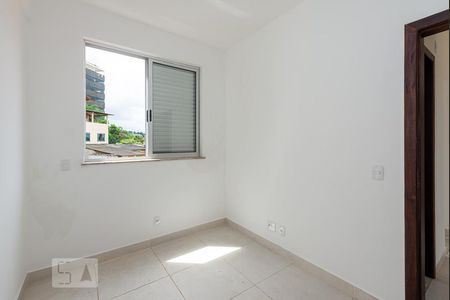 Quarto 1 de apartamento para alugar com 2 quartos, 65m² em Indaiá, Belo Horizonte