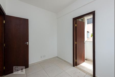 Quarto 1 de apartamento para alugar com 2 quartos, 65m² em Indaiá, Belo Horizonte