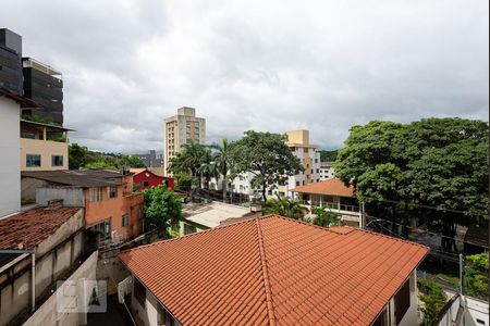 Vista do Quarto 1 de apartamento para alugar com 2 quartos, 65m² em Indaiá, Belo Horizonte