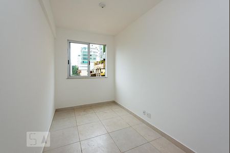 Sala de apartamento para alugar com 2 quartos, 65m² em Indaiá, Belo Horizonte