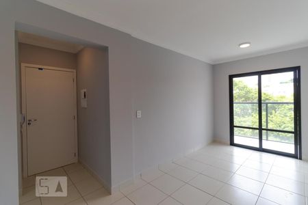 Sala de apartamento para alugar com 3 quartos, 64m² em Parque Brasília, Campinas