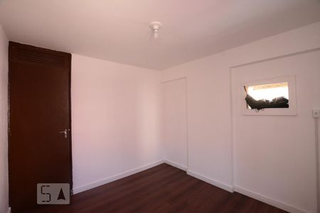 Quarto 1 de apartamento para alugar com 2 quartos, 43m² em Irajá, Rio de Janeiro