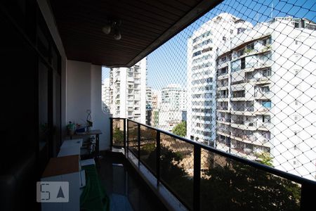 Sala varanda de apartamento à venda com 4 quartos, 180m² em Icaraí, Niterói