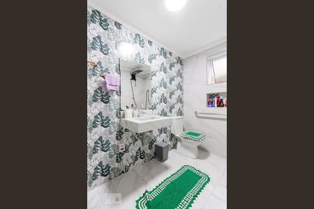 Banheiro da Suíte de casa à venda com 5 quartos, 200m² em Vila Gustavo, São Paulo