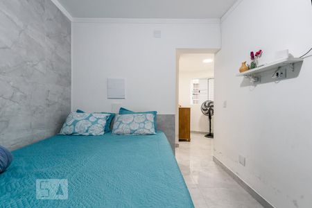 Suíte de casa à venda com 5 quartos, 200m² em Vila Gustavo, São Paulo