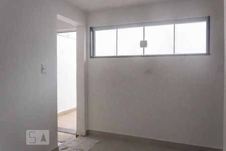 Sala/Quarto de casa para alugar com 1 quarto, 35m² em Socorro, São Paulo