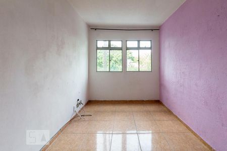Apartamento à venda com 46m², 2 quartos e 1 vaga Apartamento à venda com 46m², 2 quartos e 1 vagaSala