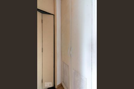 Apartamento à venda com 46m², 2 quartos e 1 vaga Apartamento à venda com 46m², 2 quartos e 1 vagaDespensa