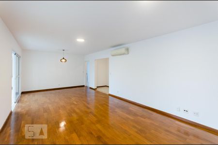 Sala de apartamento para alugar com 4 quartos, 204m² em Embaré, Santos