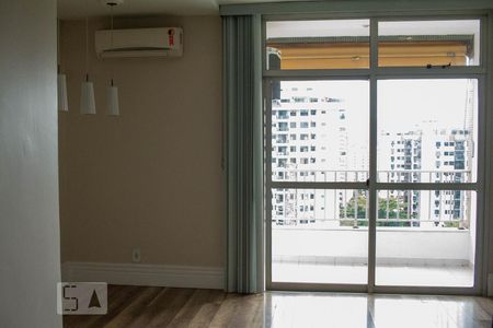 Sala de apartamento à venda com 3 quartos, 162m² em Santa Rosa, Niterói
