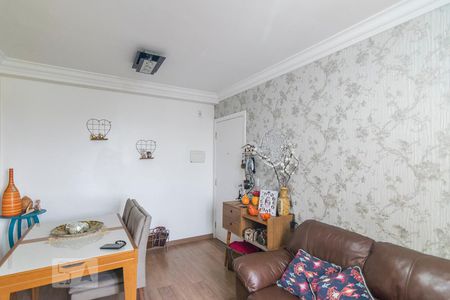 Sala de apartamento para alugar com 2 quartos, 45m² em Jardim Utinga, Santo André