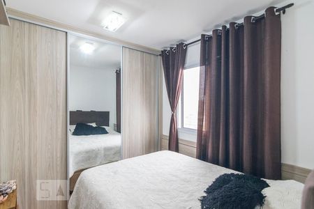 Quarto 1 de apartamento para alugar com 2 quartos, 45m² em Jardim Utinga, Santo André