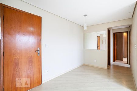 Sala de apartamento para alugar com 2 quartos, 58m² em Vila Camilopolis, Santo André