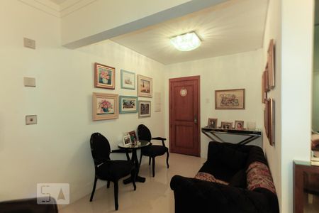 Hall de apartamento à venda com 2 quartos, 134m² em Centro Histórico, Porto Alegre