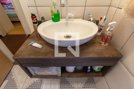 Apartamento à venda com 126m², 3 quartos e 1 vaga Apartamento à venda com 126m², 3 quartos e 1 vagaBanheiro social