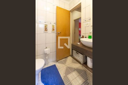 Apartamento à venda com 126m², 3 quartos e 1 vaga Apartamento à venda com 126m², 3 quartos e 1 vagaBanheiro social