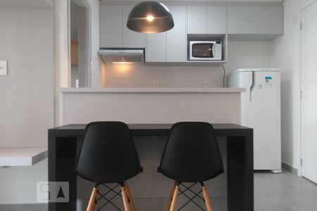 Sala de apartamento para alugar com 1 quarto, 40m² em Vila Andrade, São Paulo