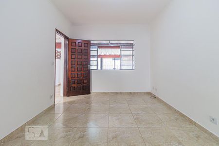 Sala de casa para alugar com 2 quartos, 146m² em Vila Scarpelli, Santo André