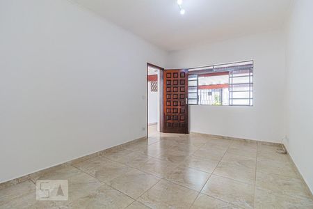 Sala de casa para alugar com 2 quartos, 146m² em Vila Scarpelli, Santo André