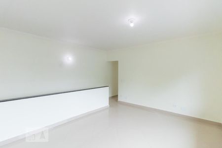 Sala de casa para alugar com 2 quartos, 110m² em Jardim Soraia, São Paulo