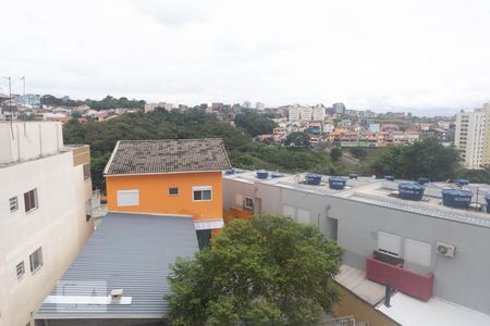 Quarto 1 = vista da janela de apartamento para alugar com 2 quartos, 55m² em Outeiro de Passárgada, Cotia