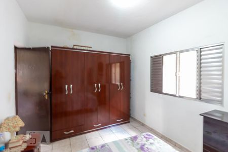 Quarto 1 de casa à venda com 5 quartos, 200m² em Vila Ré, São Paulo