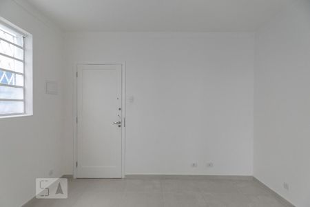 Apartamento para alugar com 70m², 2 quartos e sem vagaSala