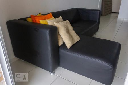 Sala de apartamento para alugar com 3 quartos, 92m² em Mirim, Praia Grande