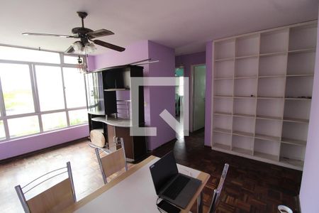 Sala de apartamento para alugar com 2 quartos, 68m² em Quinta da Paineira, São Paulo