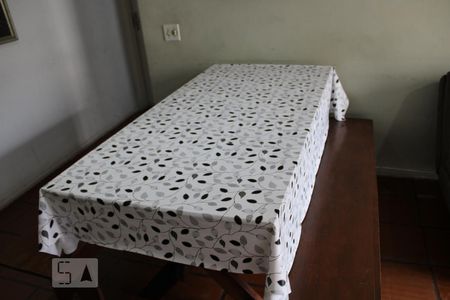 Mesa de apartamento para alugar com 1 quarto, 65m² em Balneário Cidade Atlântica, Guarujá