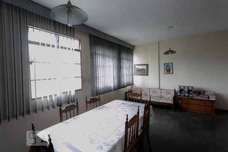 Sala de apartamento para alugar com 3 quartos, 75m² em Boa Vista, Belo Horizonte