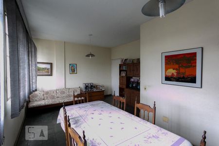 Sala de apartamento para alugar com 3 quartos, 75m² em Boa Vista, Belo Horizonte