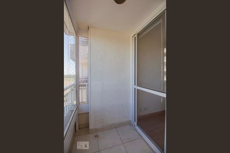 Varanda da Sala  de apartamento para alugar com 3 quartos, 65m² em Farrapos, Porto Alegre