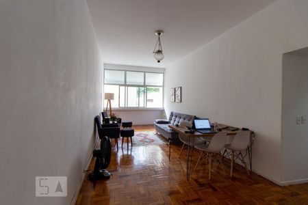 Apartamento para alugar com 68m², 1 quarto e sem vagaSala