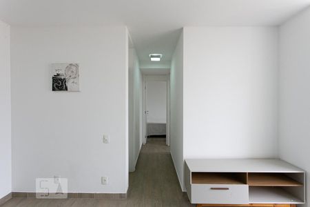 Sala de apartamento à venda com 2 quartos, 45m² em Quinta da Paineira, São Paulo