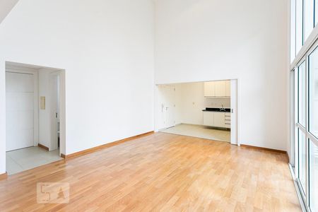 Sala de apartamento para alugar com 2 quartos, 107m² em Cerqueira César, São Paulo