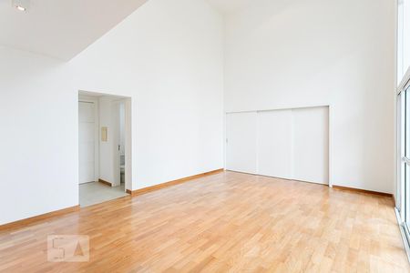 Sala de apartamento para alugar com 2 quartos, 107m² em Cerqueira César, São Paulo